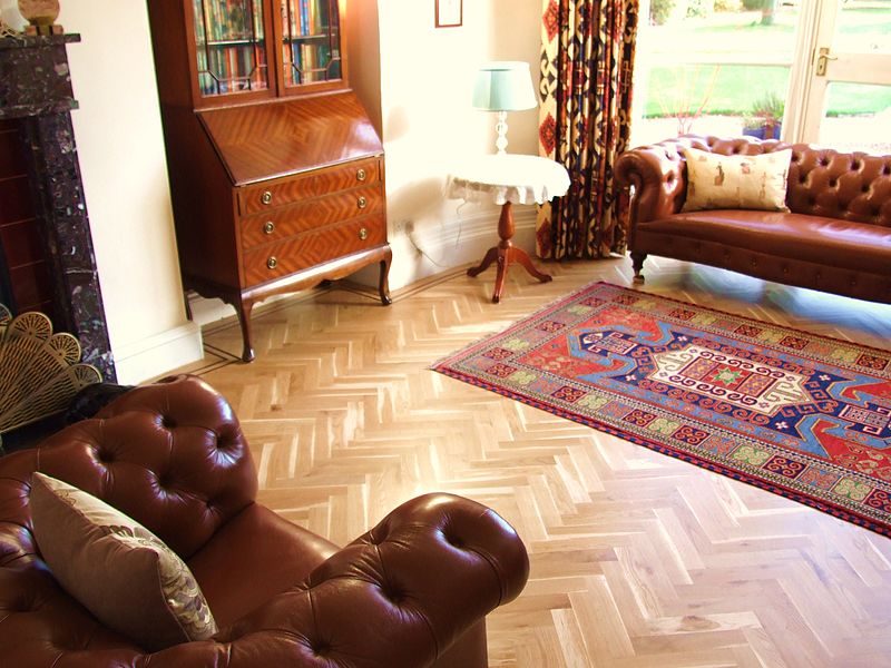 Pavimento in legno per il soggiorno - Arredo Parquet